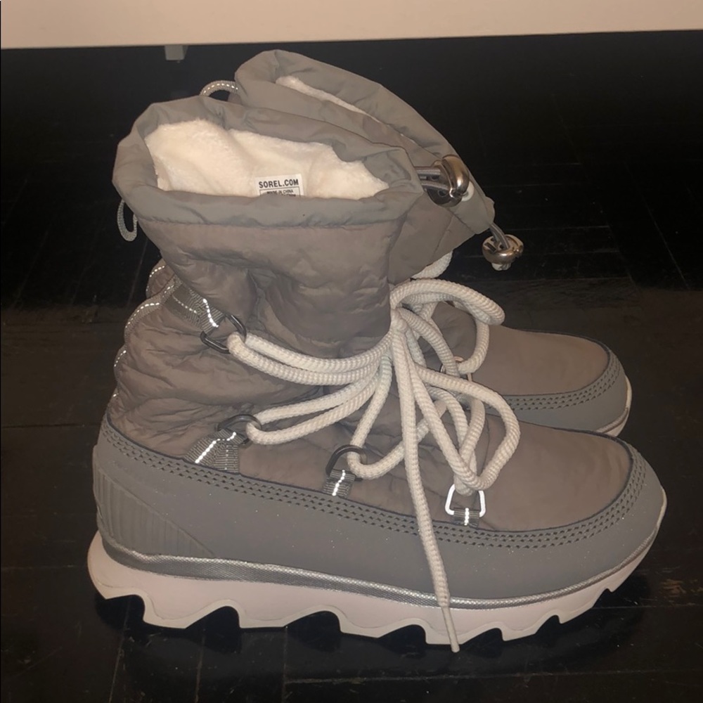 Sorel Women’s Kinetic Faux Fur Boot